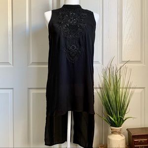 BAR III Black Sleeveless blouse